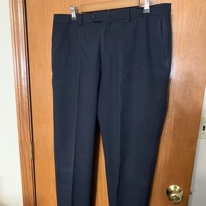 Hart Schaffner Marx men’s dress pants